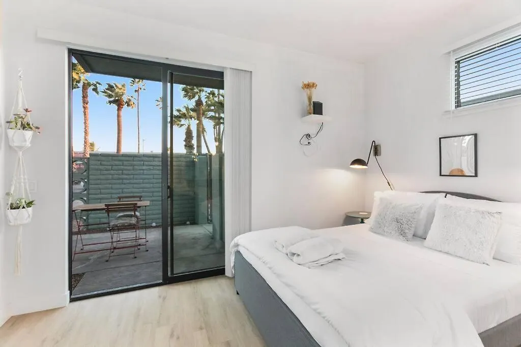 Poolside Studio W Rooftop Deck - Walk To Old Town Scottsdale