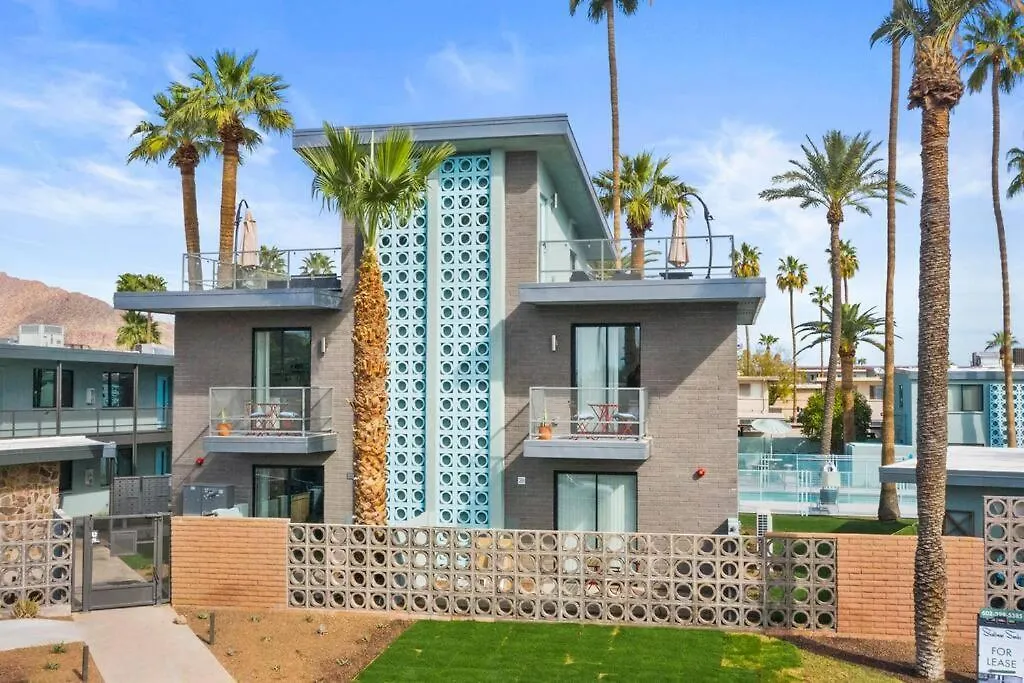 Poolside Studio W Rooftop Deck - Walk To Old Town Scottsdale 0*,  United States